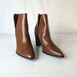 Sz 10 Qupid Brown Booties. Women's Ankle Slip On Boots. Pointed Toe High Hee New